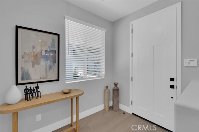 619 E Walnut, Monrovia CA: https://media.crmls.org/medias/0e4eacd9-8385-48a0-b859-82653c715897.jpg