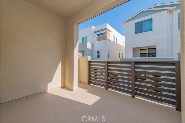 Detail Gallery Image 2 of 39 For 136 Ruby Road, Rancho Mission Viejo,  CA 92694 - 3 Beds | 2/1 Baths