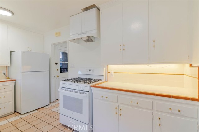 Detail Gallery Image 15 of 27 For 1305 E Glenoaks Bld #D,  Glendale,  CA 91206 - 1 Beds | 1 Baths