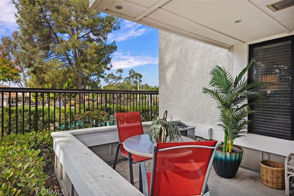 0e4fc2e0 Fe11 4fa9 B614 8405eed750df