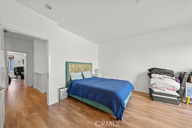 5405 W 149th Place, Hawthorne CA: https://media.crmls.org/medias/0e4fea46-8542-4b69-80ae-5667b8c3872c.jpg