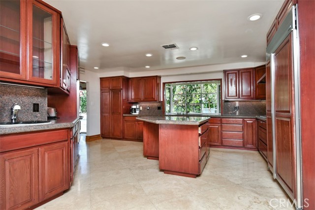 Image 13 of 47 For 16641 Adlon  