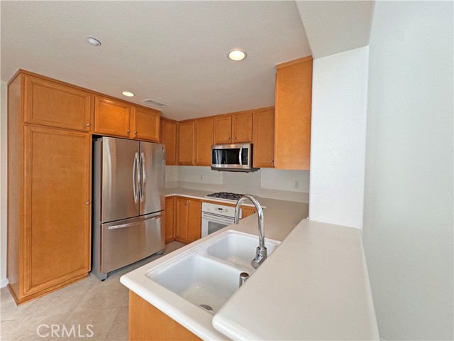 Detail Gallery Image 9 of 35 For 41 Gingerwood, Irvine,  CA 92603 - 2 Beds | 2 Baths