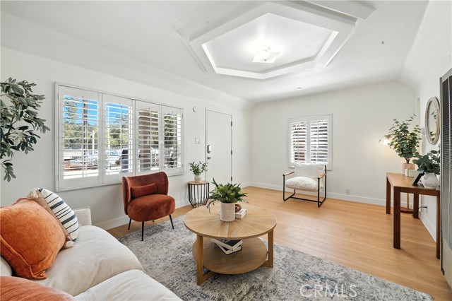 Detail Gallery Image 7 of 65 For 5841 Arroyo Dr, Los Angeles,  CA 90042 - 3 Beds | 3 Baths