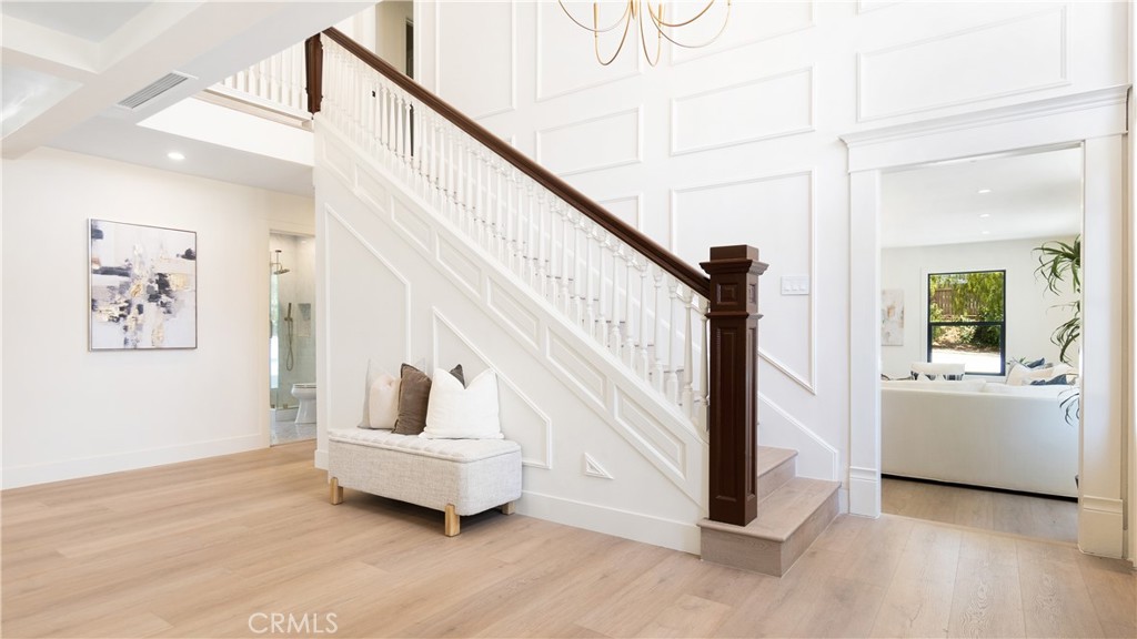 0e520857 6765 4a06 9166 8333fe9092b2