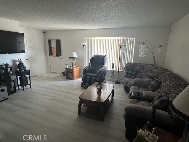 Detail Gallery Image 13 of 73 For 1140 Amberwood Dr, Hemet,  CA 92543 - 2 Beds | 2 Baths