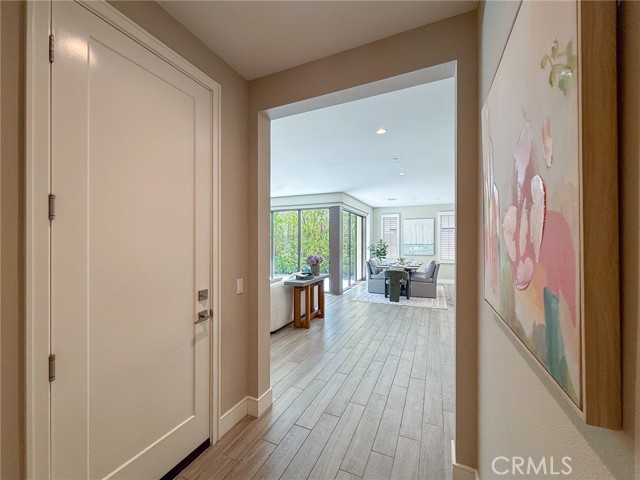 142 Dolci, Irvine CA: https://media.crmls.org/medias/0e53169e-f7f4-48dd-a1d1-53f1ff457e90.jpg
