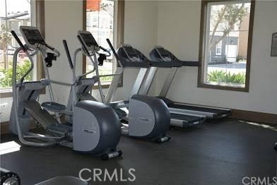 8799 Festival Street, Chino CA: https://media.crmls.org/medias/0e53e0d1-8bc0-4e8d-8f1d-106a42908524.jpg