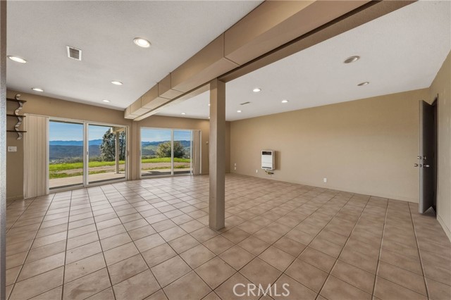 Detail Gallery Image 33 of 69 For 19383 Stonegate Rd, Hidden Valley Lake,  CA 95467 - 4 Beds | 3 Baths