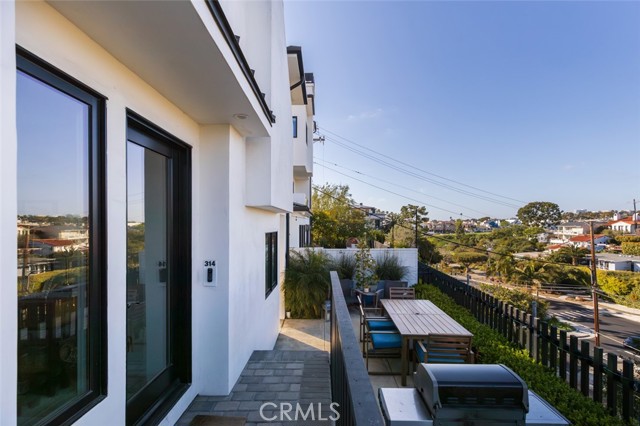 Detail Gallery Image 38 of 43 For 314 Dahlia, Corona Del Mar,  CA 92625 - 3 Beds | 3 Baths