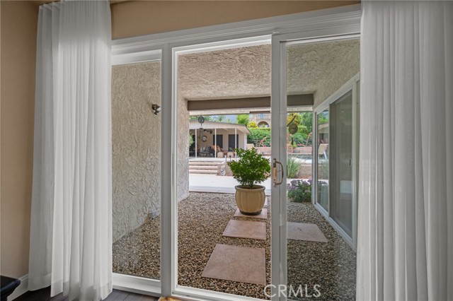 9430 Valley View Street, Rancho Cucamonga CA: https://media.crmls.org/medias/0e55aa2e-4595-4ce8-98cf-fbbe8cd782a4.jpg