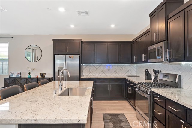 Detail Gallery Image 15 of 71 For 233 Cold Creek, Oakley,  CA 94561 - 4 Beds | 3 Baths