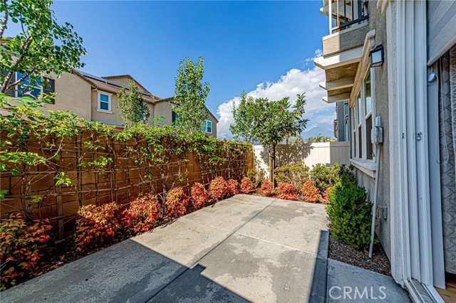 Detail Gallery Image 8 of 32 For 1705 Almond Tree, Upland,  CA 91784 - 3 Beds | 2/1 Baths