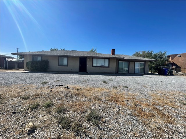 Detail Gallery Image 1 of 11 For 13230 Amargosa Rd, Victorville,  CA 92392 - 3 Beds | 2 Baths