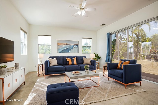 731 Oak Glade Drive, Fallbrook CA: https://media.crmls.org/medias/0e5692a6-ef90-46f7-89d2-c058d5b116a0.jpg