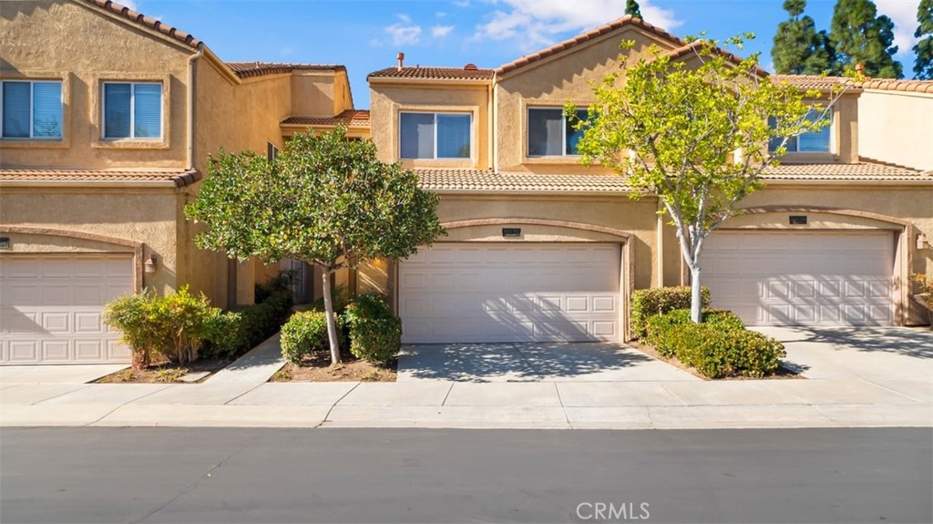 1022 Explanada Street 103, Corona, CA 92879