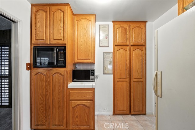 Detail Gallery Image 11 of 28 For 1612 W Poplar St, Compton,  CA 90220 - 3 Beds | 2 Baths