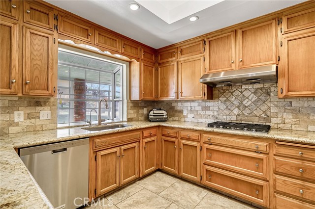 Detail Gallery Image 18 of 57 For 2436 Trevor Ct, Madera,  CA 93637 - 5 Beds | 3 Baths