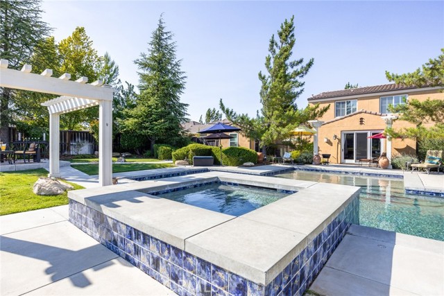 1549 Via Rojas, Templeton CA: https://media.crmls.org/medias/0e57136e-74d7-4fb2-aaa3-27bca7ab1d35.jpg