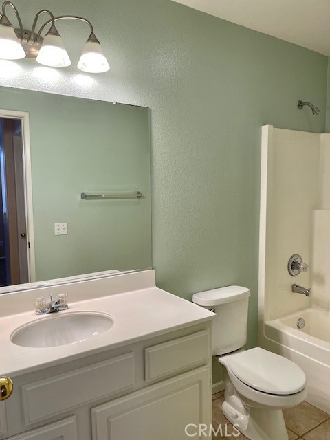 Detail Gallery Image 14 of 35 For 33235 Fox Rd, Temecula,  CA 92592 - 4 Beds | 3 Baths