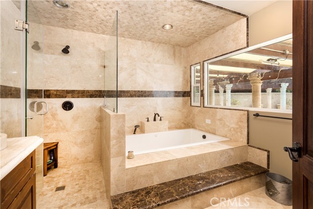 27361 Rainbow Ridge Road, Palos Verdes Peninsula, California 90274, 3 Bedrooms Bedrooms, ,2 BathroomsBathrooms,Residential,Sold,Rainbow Ridge,PV22119113