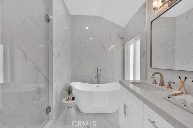 21212 Valleyview Drive, Walnut CA: https://media.crmls.org/medias/0e5b514e-20f9-4280-9a32-bc358e079126.jpg