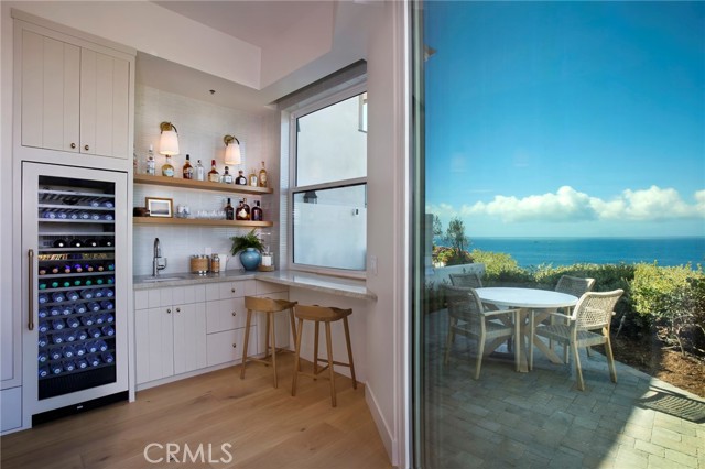 33981 Nauticus Isle, Dana Point CA: https://media.crmls.org/medias/0e5b6077-9995-439e-8111-79feb3d2be34.jpg