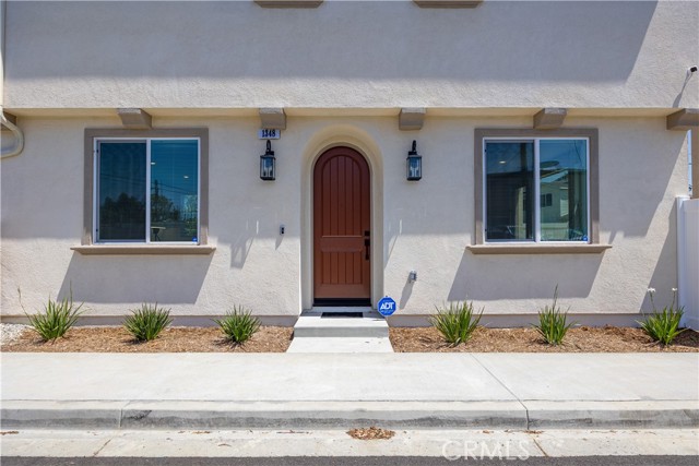Detail Gallery Image 2 of 67 For 1348 Plaza Del Amo, Torrance,  CA 90501 - 3 Beds | 2/1 Baths