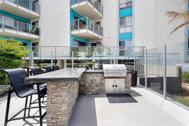 640 The Village, Redondo Beach, California 90277, 1 Bedroom Bedrooms, ,1 BathroomBathrooms,Residential,Sold,The Village,SB24039701