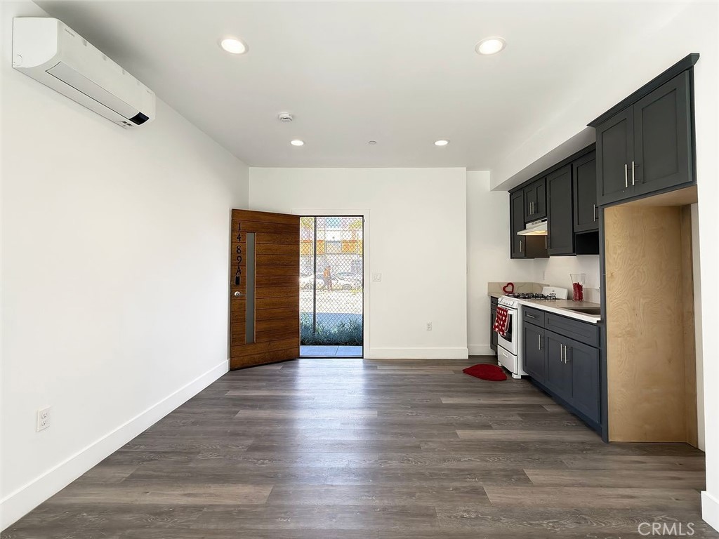 MLS #OC26138156 image #6