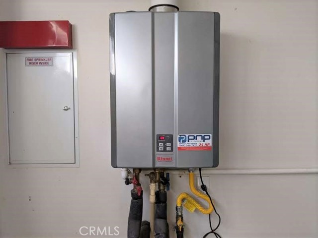 Detail Gallery Image 21 of 23 For 15940 Ellington, Chino Hills,  CA 91709 - 4 Beds | 3 Baths