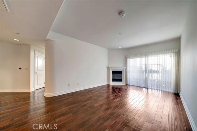 Detail Gallery Image 26 of 75 For 15206 Burbank Bld #209,  Sherman Oaks,  CA 91411 - 2 Beds | 2/1 Baths