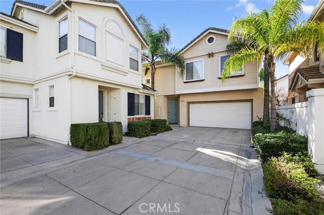 Image 11 of 58 For 13617 Freemont Court