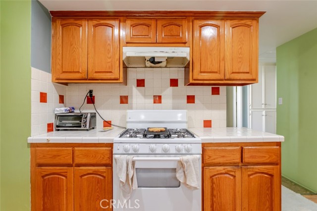 Detail Gallery Image 20 of 40 For 2945 Estara Ave, Los Angeles,  CA 90065 - 4 Beds | 2 Baths