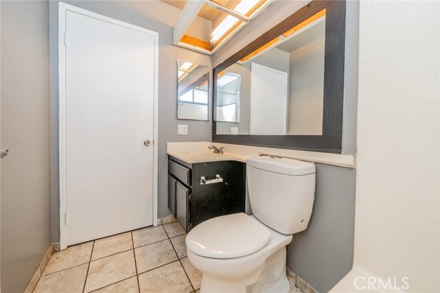 Detail Gallery Image 22 of 41 For 11327 Oakwood Dr, Fontana,  CA 92337 - 3 Beds | 2/1 Baths