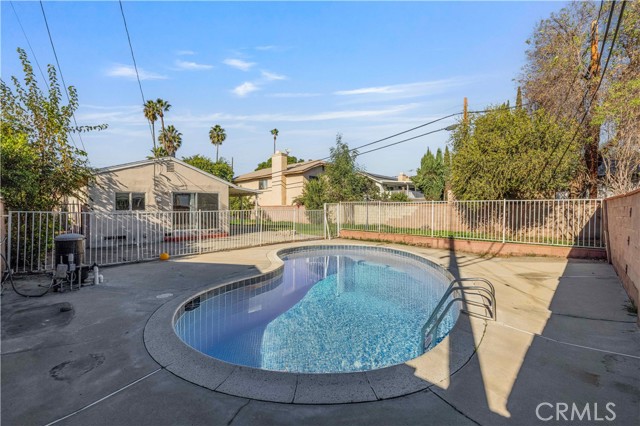 Detail Gallery Image 20 of 21 For 8544 Noble Ave, North Hills,  CA 91343 - 3 Beds | 2 Baths