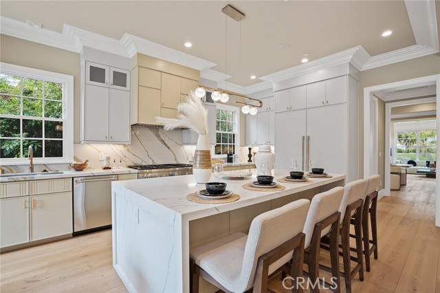 Detail Gallery Image 21 of 52 For 608 Arbolada Dr, Arcadia,  CA 91006 - 5 Beds | 6 Baths
