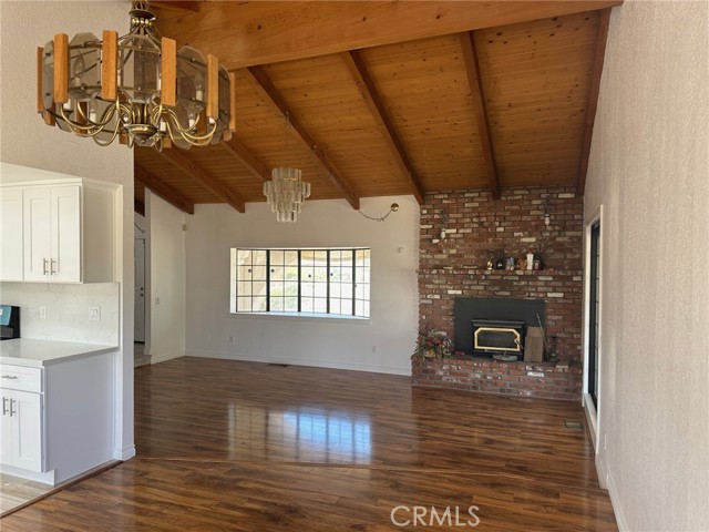 Detail Gallery Image 15 of 36 For 16485 Wintun Rd, Apple Valley,  CA 92307 - 5 Beds | 2/1 Baths