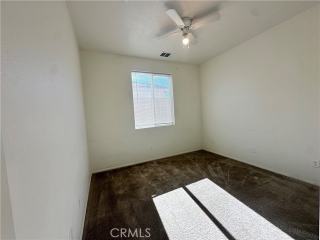 13224 6th, Victorville CA: https://media.crmls.org/medias/0e62bf47-301b-4f66-905b-6c441998ce55.jpg