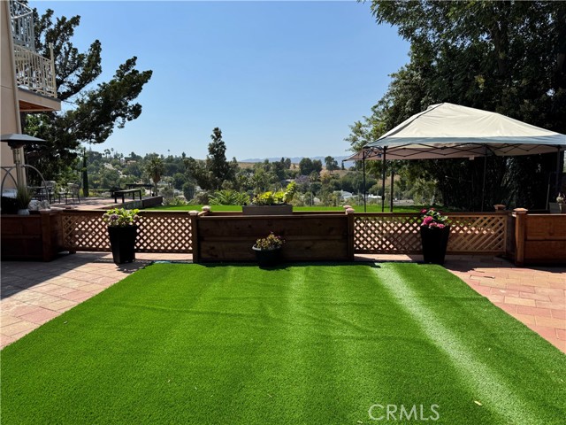 5853 Mcdonie Avenue, Woodland Hills CA: https://media.crmls.org/medias/0e634c4a-f87f-463c-a56e-a5aa323a6e5e.jpg
