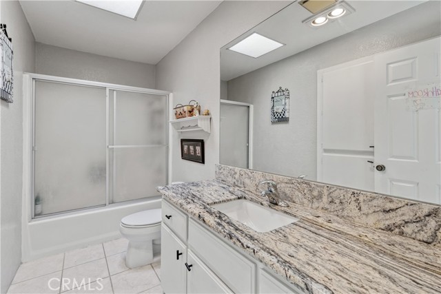 Detail Gallery Image 19 of 29 For 11485 Crafton, Mentone,  CA 92359 - 5 Beds | 3 Baths