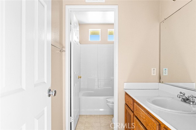 Detail Gallery Image 24 of 28 For 24809 Carmel Dr, Carson,  CA 90745 - 4 Beds | 3 Baths