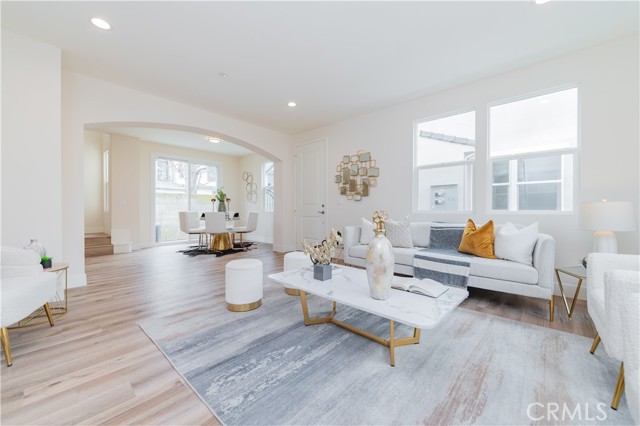 Detail Gallery Image 3 of 9 For 11237 Gladhill Rd #10,  Whittier,  CA 90604 - 3 Beds | 2/1 Baths