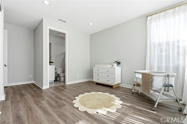 Detail Gallery Image 49 of 75 For 17721 Ridgeline Ct, Saugus,  CA 91350 - 4 Beds | 4 Baths