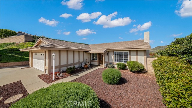 Detail Gallery Image 2 of 19 For 59 Cindy, Newbury Park,  CA 91320 - 3 Beds | 2 Baths