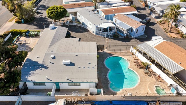 Detail Gallery Image 25 of 34 For 21001 Plummer St #118,  Chatsworth,  CA 91311 - 2 Beds | 2 Baths