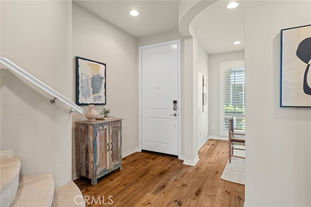 Detail Gallery Image 4 of 31 For 12913 Mission #108,  Hawthorne,  CA 90250 - 2 Beds | 2/1 Baths