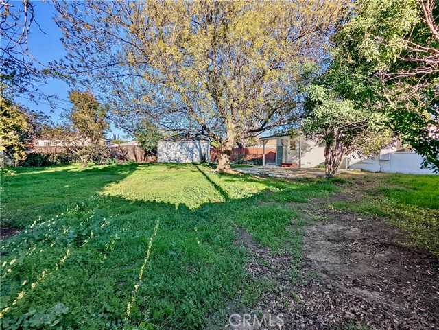 Detail Gallery Image 2 of 16 For 15239 Lorne St, Panorama City,  CA 91402 - – Beds | – Baths