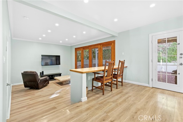 Detail Gallery Image 16 of 65 For 8788 Moorcroft Ave, West Hills,  CA 91304 - 5 Beds | 4 Baths