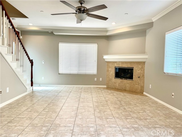 Detail Gallery Image 4 of 27 For 2219 Grant Ave #C,  Redondo Beach,  CA 90278 - 3 Beds | 2/1 Baths